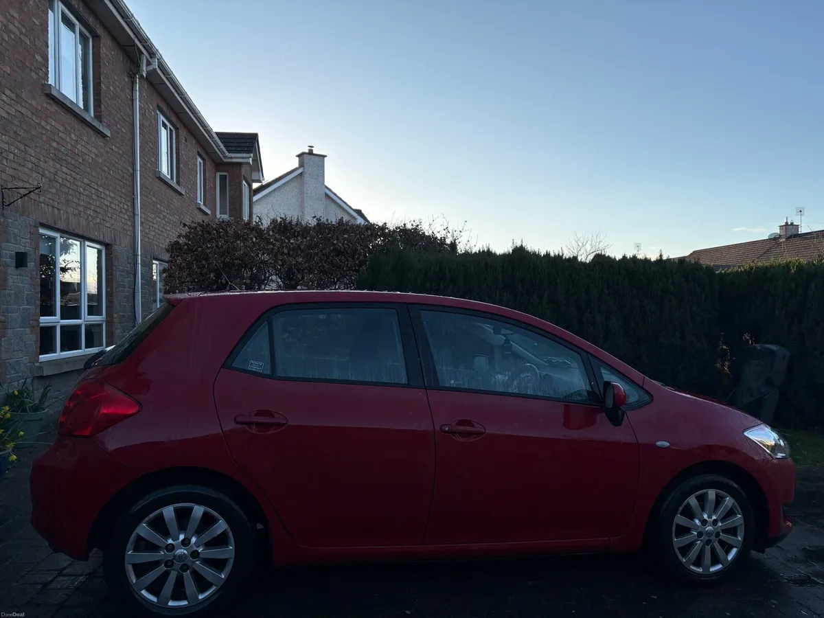 Toyota Auris - Image 4