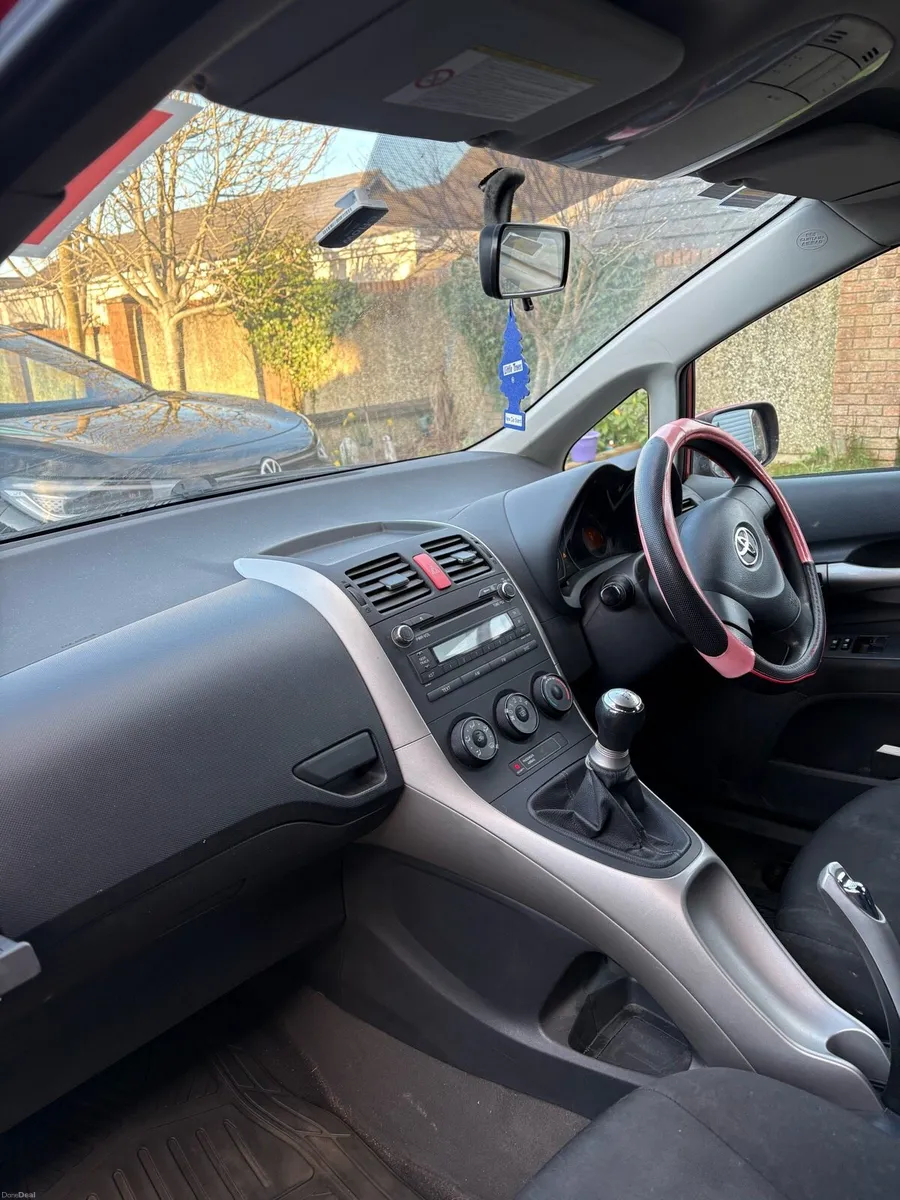 Toyota Auris - Image 6