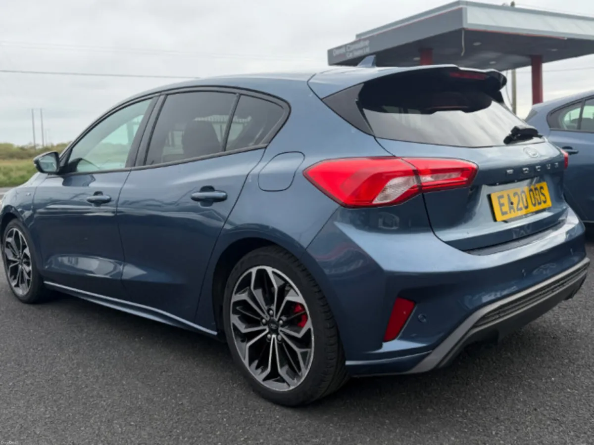 Ford Focus ST-LINE X TDCI - Image 4