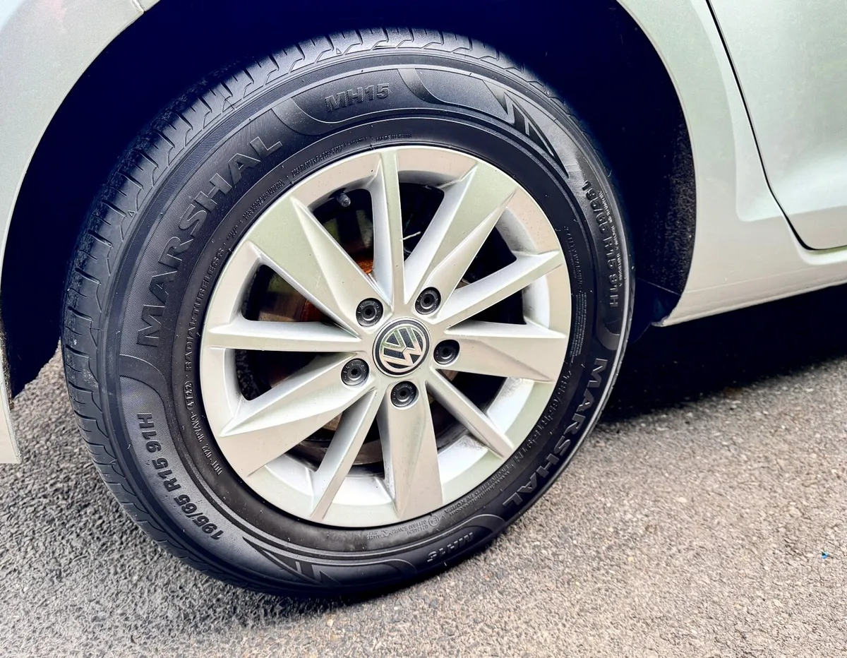 Volkswagen Golf 2016 1.6 Tdi - Image 4