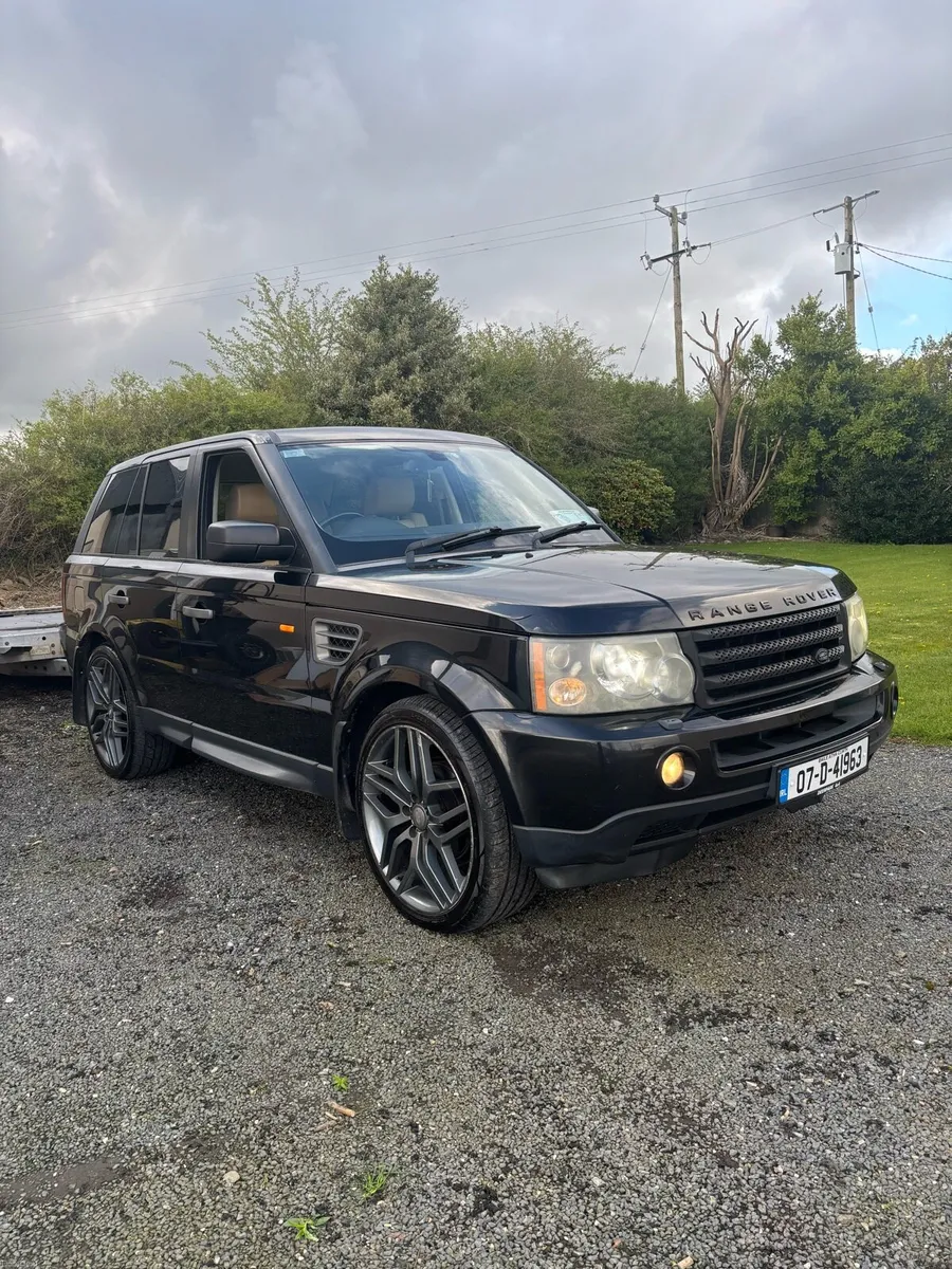 Range Rover sport crew cab - Image 1