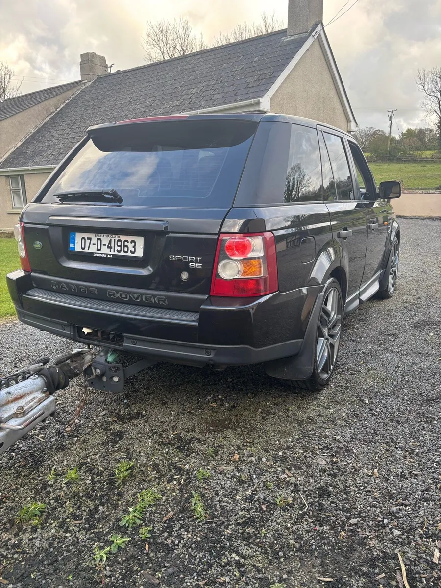 Range Rover sport crew cab - Image 2