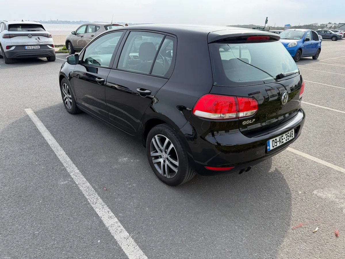 VW Golf 1.4TSI manual - Image 4