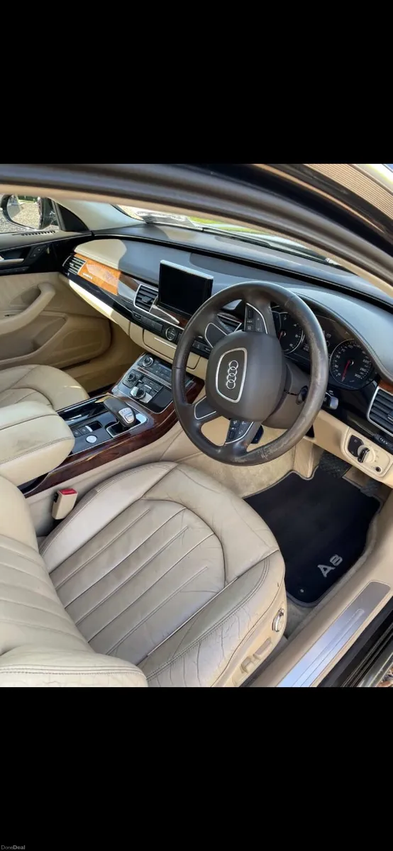 Audi a8 3.0 litre v6 Quattro 2011 D 4058 - Image 2