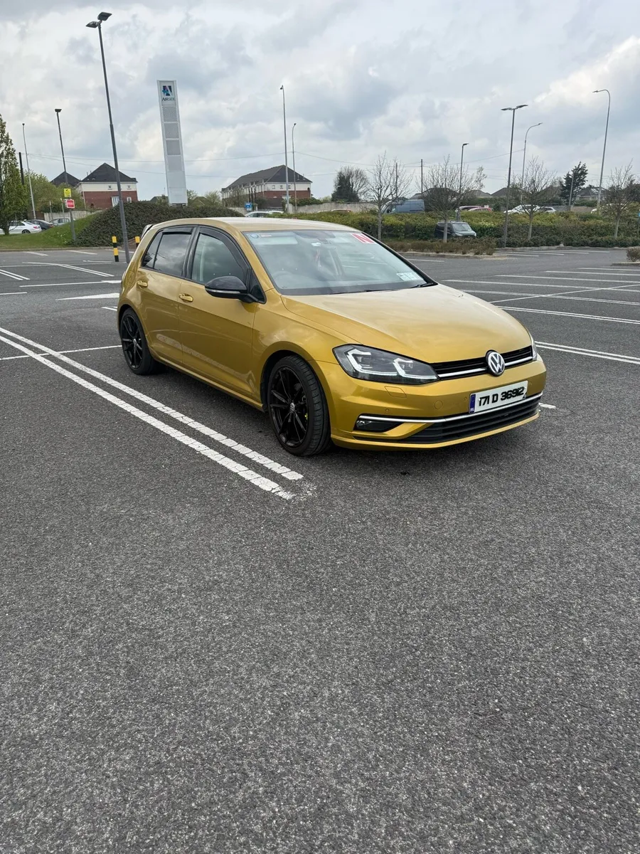 Volkswagen Golf 2017 - Image 1