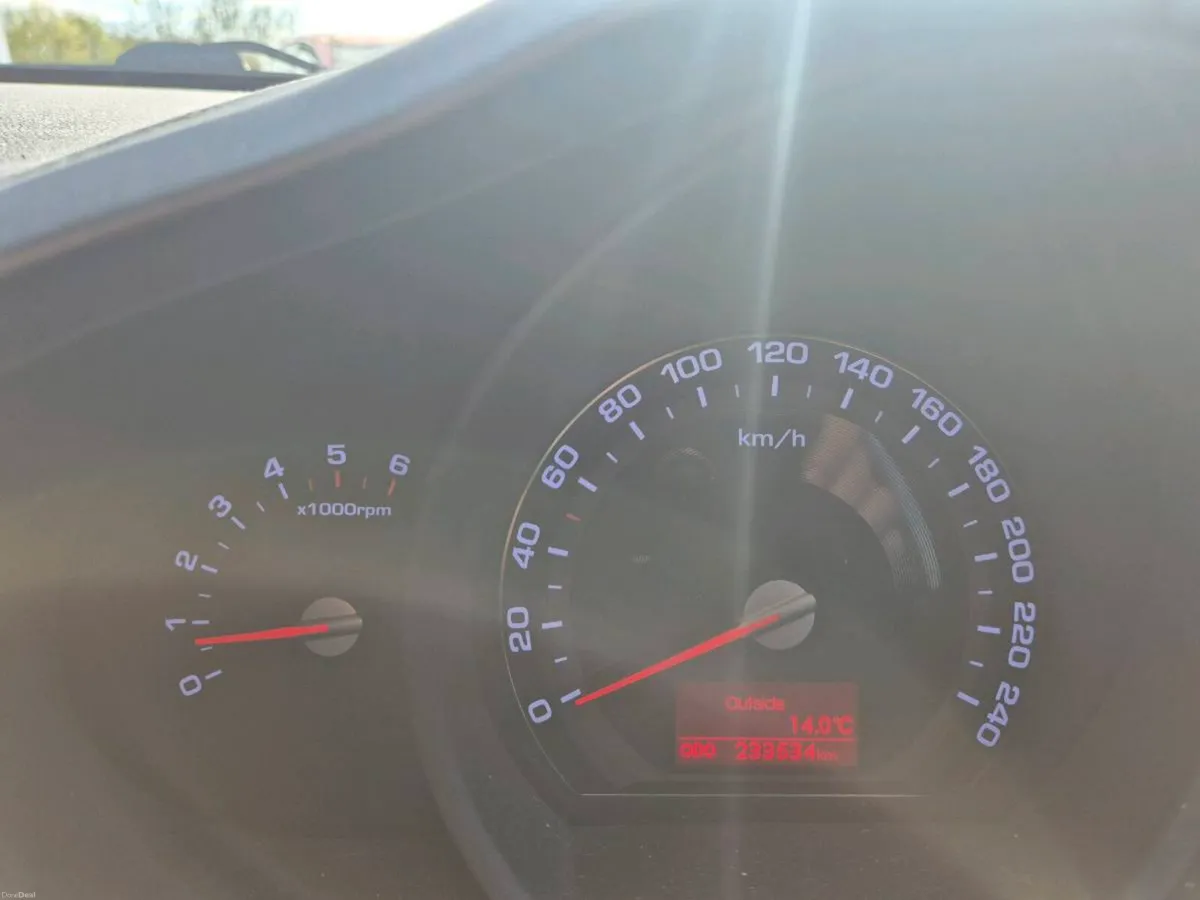 2012 Kia Sportage EX MT 1.7DSL - Image 4