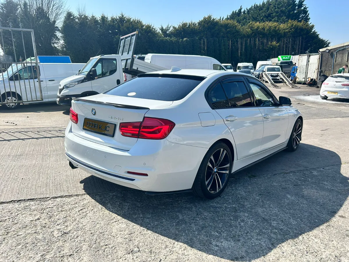 OUTSTANDING 2018 BMW 320D SPORT AUTO - Image 6