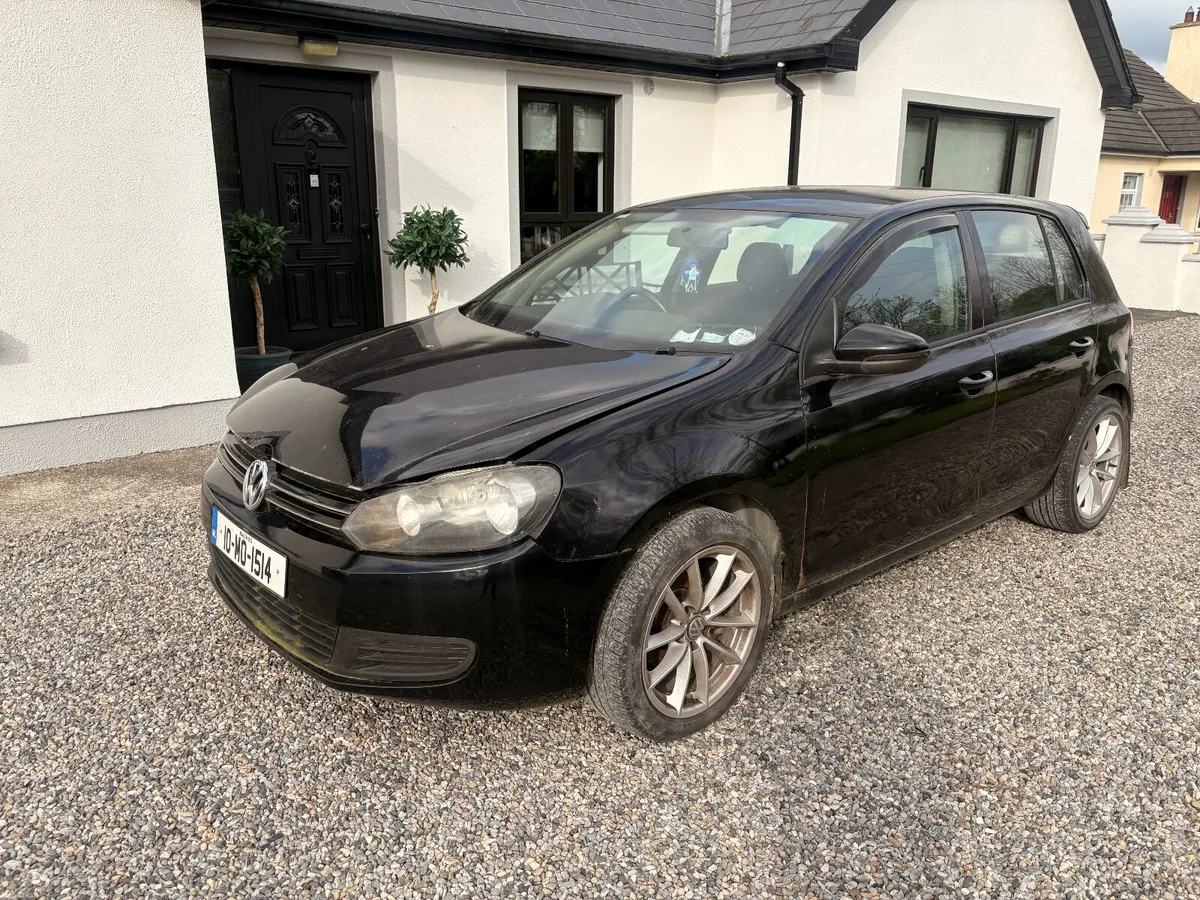 Volkswagen Golf 2010 - Image 1