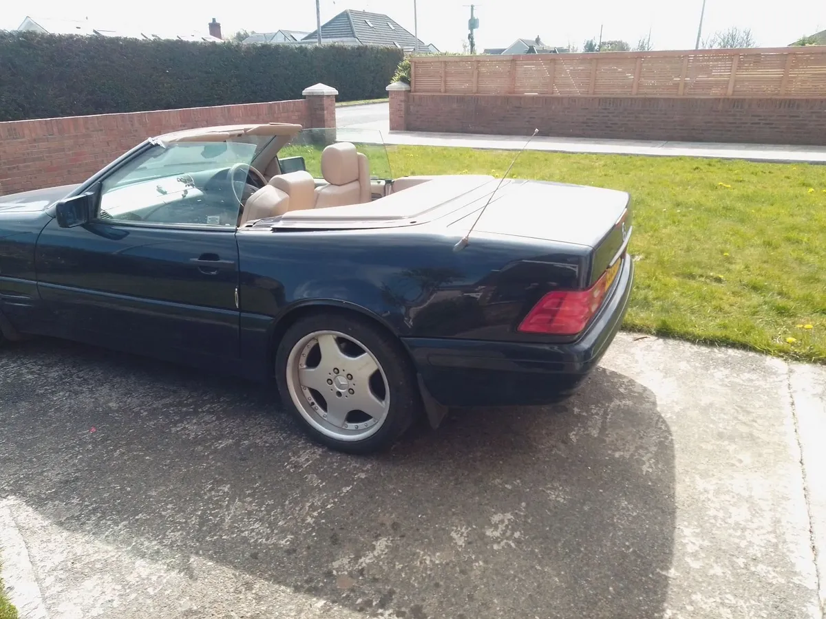 Mercedes-Benz 280 1996 - Image 2