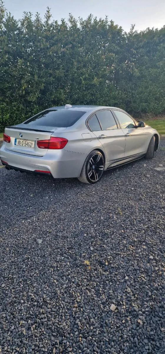 BMW 330e HIGH SPEC MSPORT - Image 3