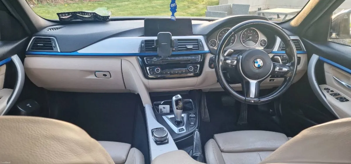 BMW 330e HIGH SPEC MSPORT - Image 4