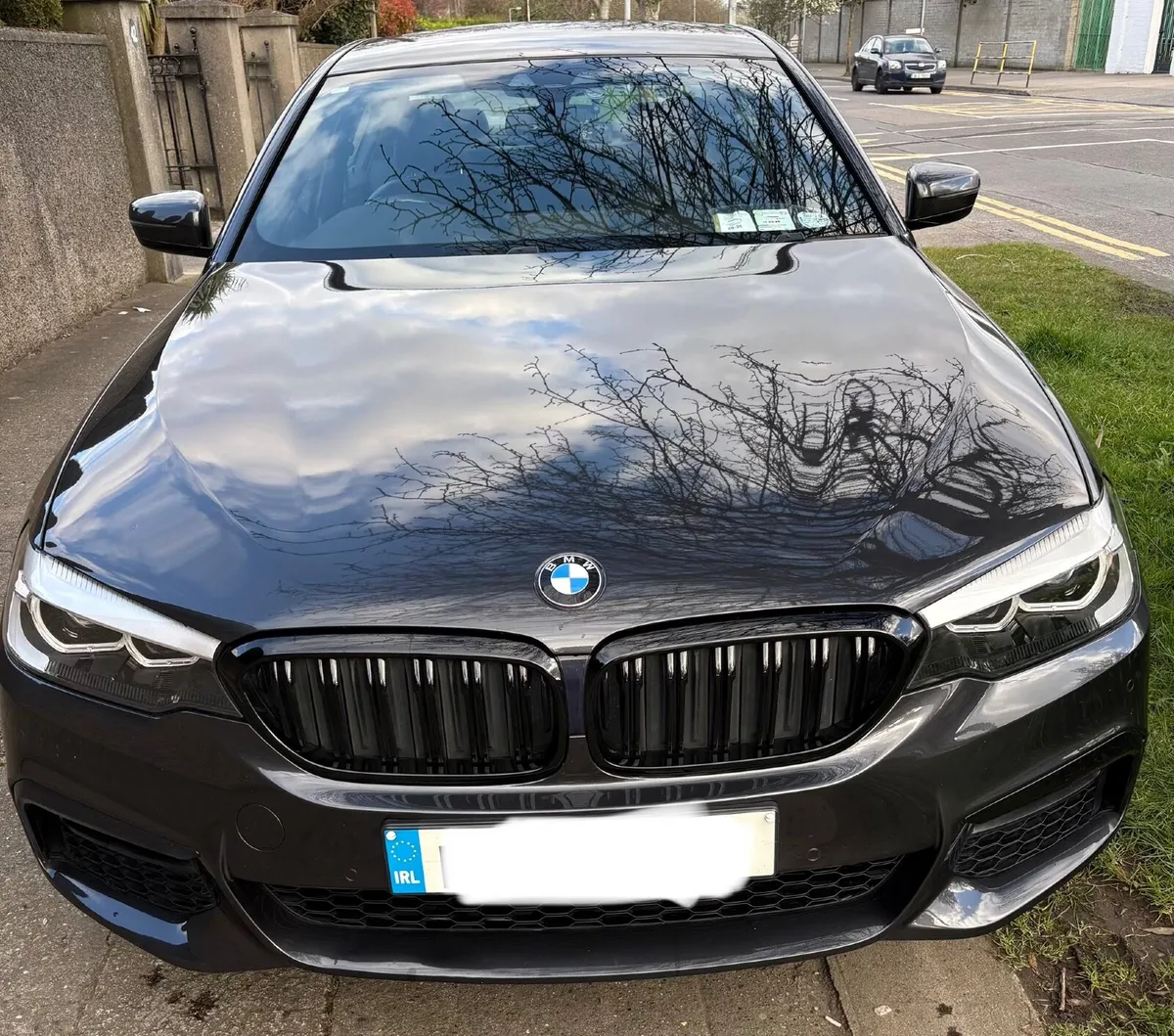 BMW 5-Series 2018 M Sport - Image 1