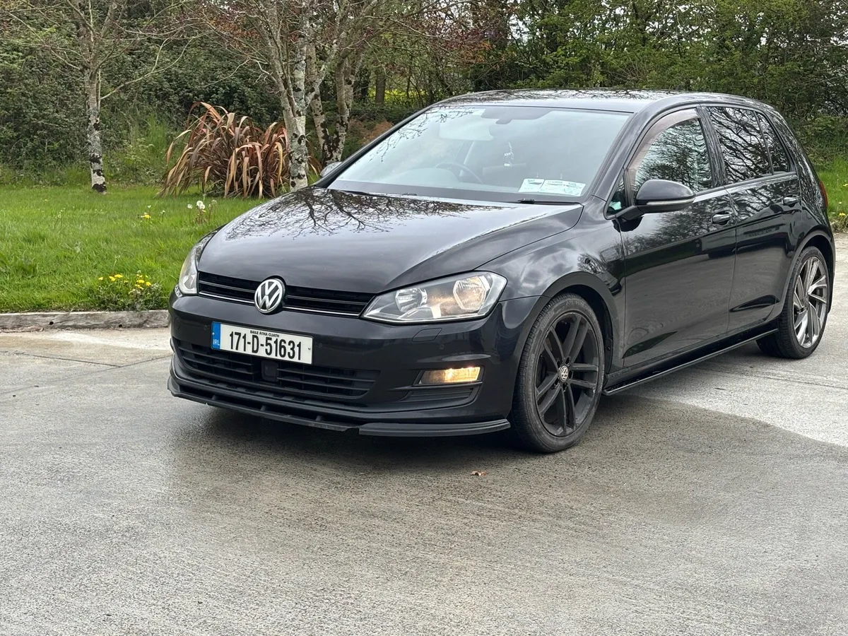 VW Golf - Image 1
