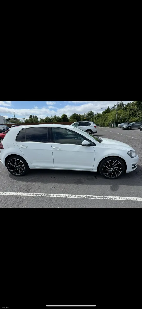 Volkswagen Golf 2014 - Image 1