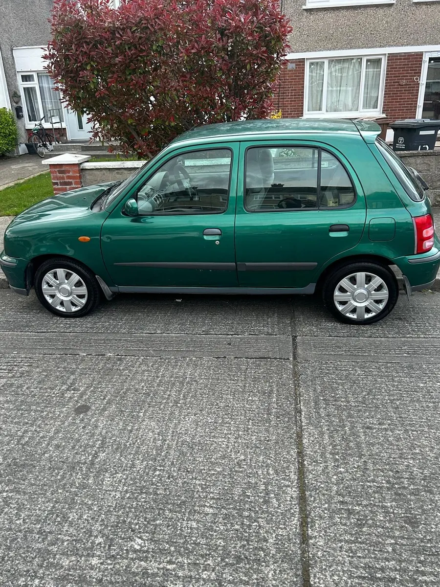 Nissan micra 02 automatic - Image 1
