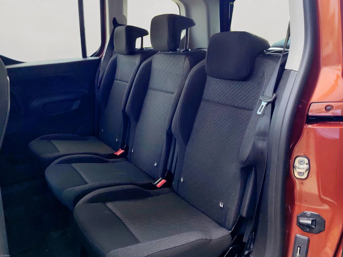 Peugeot Rifter 1.5 hdi  5 seat passenger - Image 6