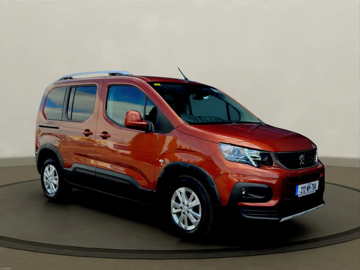 Peugeot Rifter 1.5 hdi  5 seat passenger - Image 1