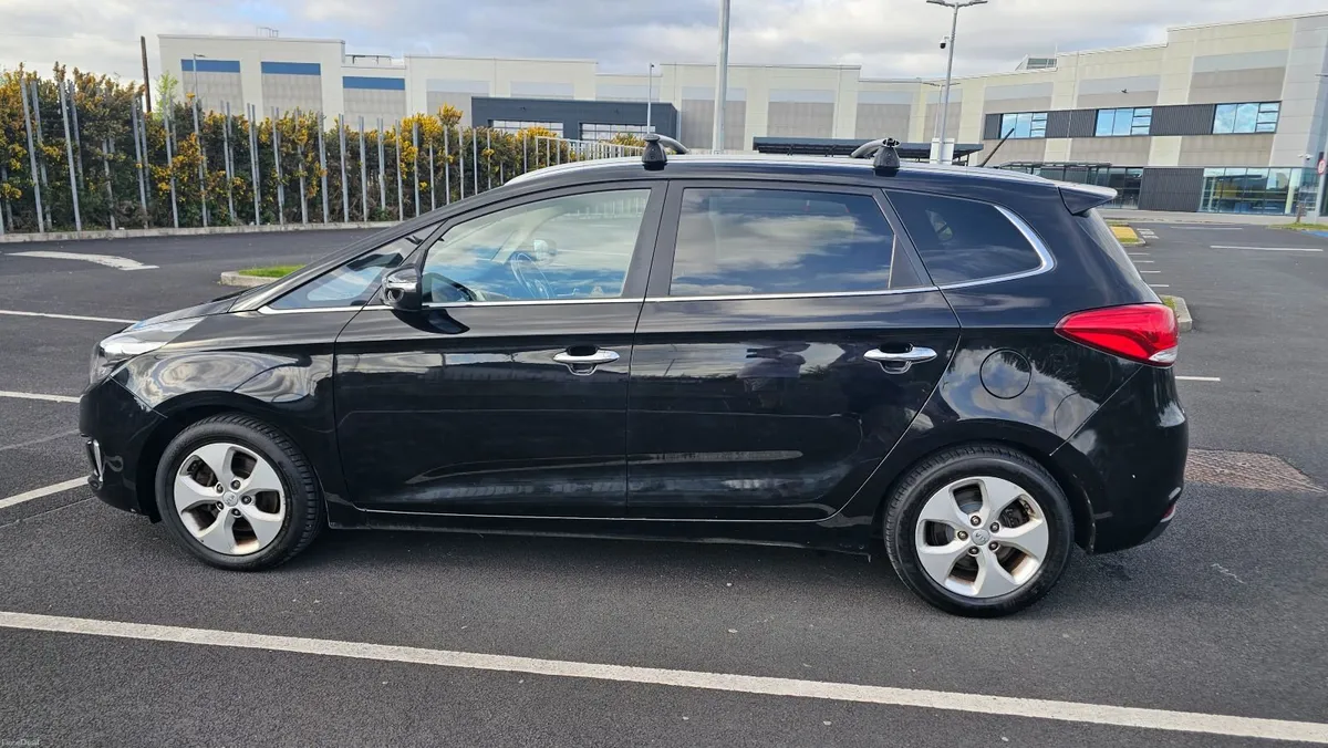2016 Kia Carens 1.7 CRDi EX PE - Low Milage - Image 6