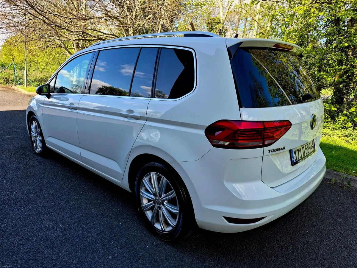 2017 VOLKSWAGEN TOURAN 1.2 TSI HIGHLINE AUTO - Image 2