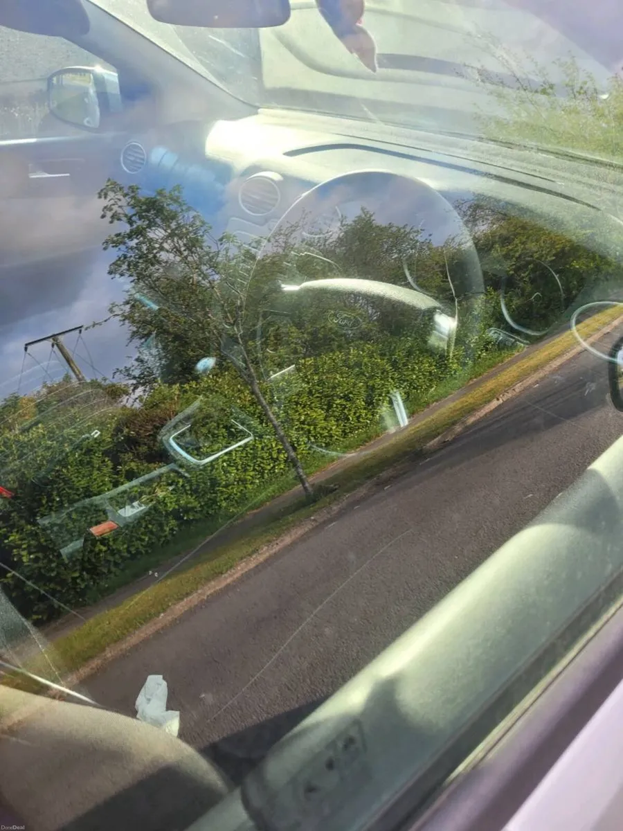 Ford car for sale - Image 3