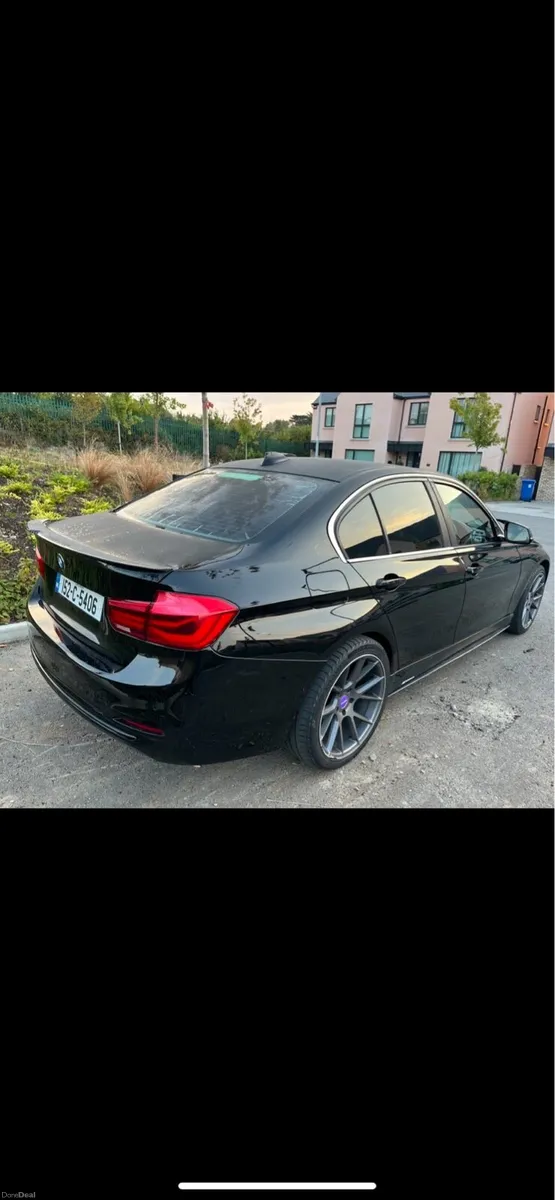 BMW F30 316D 2015 - Image 2