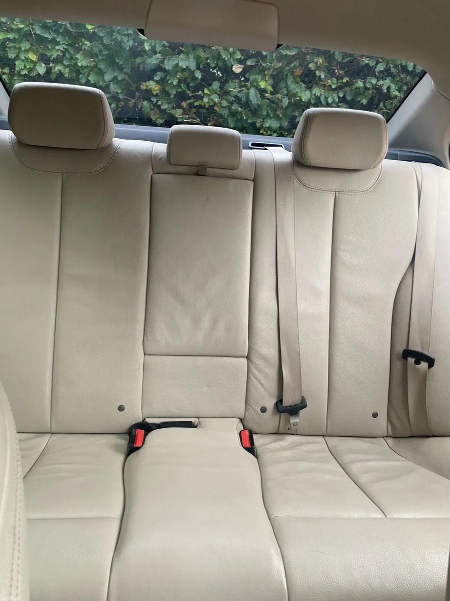 BMW F30 316D 2015 - Image 4