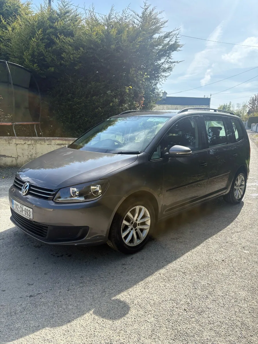 2014 Volkswagen Touran - Image 2