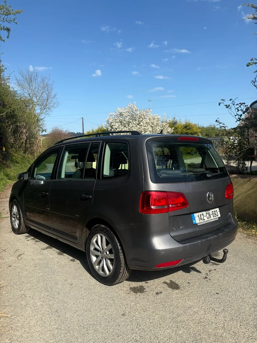 2014 Volkswagen Touran - Image 4