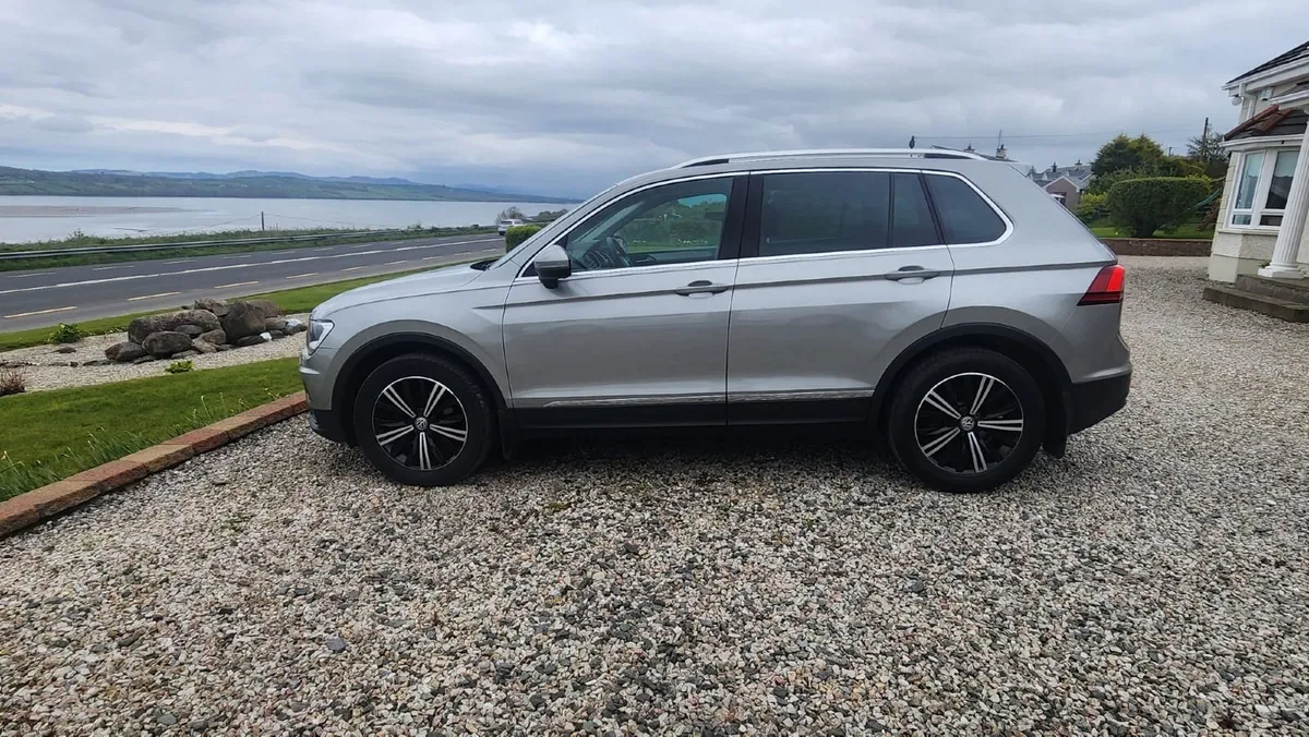 Volkswagen Tiguan 2019 - Image 3