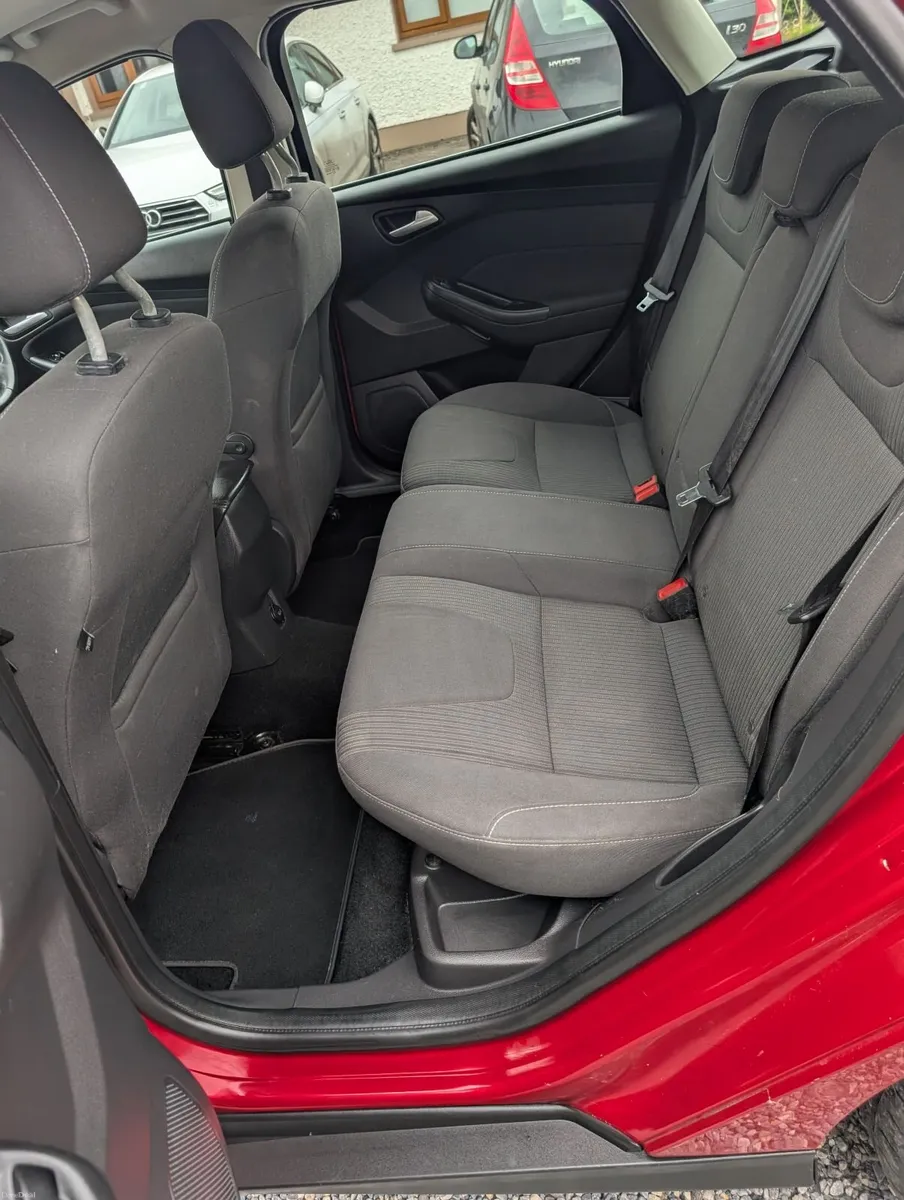 Ford Focus 2013 - Image 3
