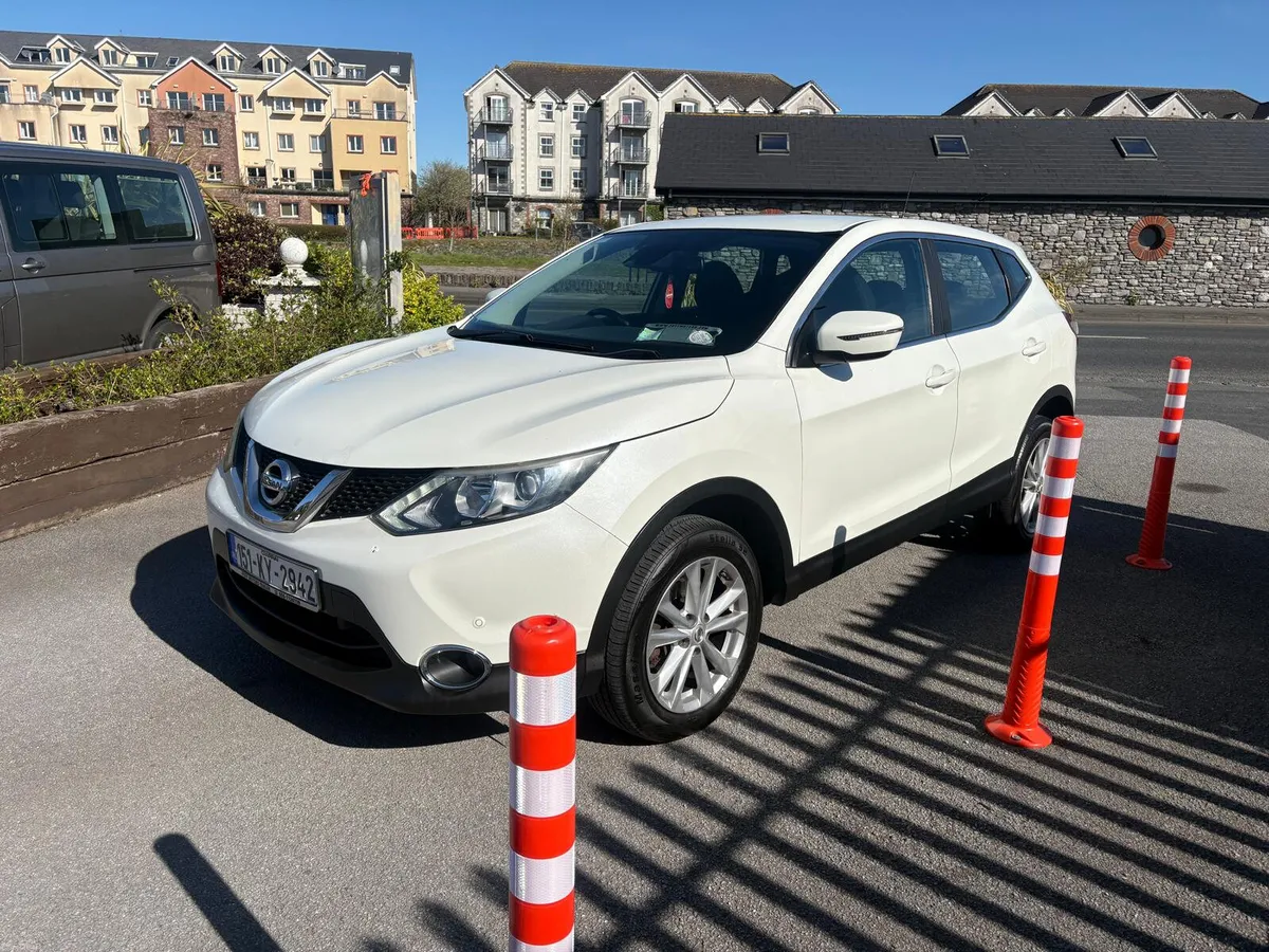 Nissan Qashqai 2015 - Image 2
