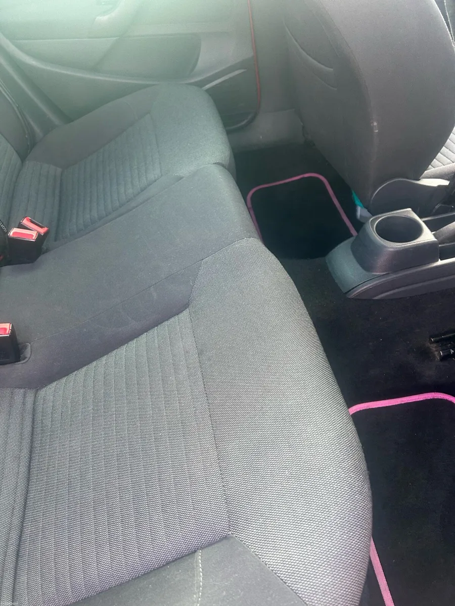 Volkswagen Polo - Image 3