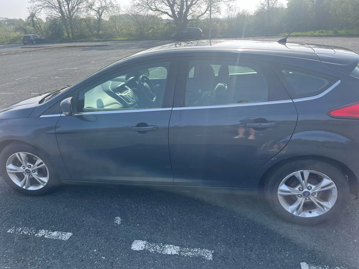Ford focus - Image 2
