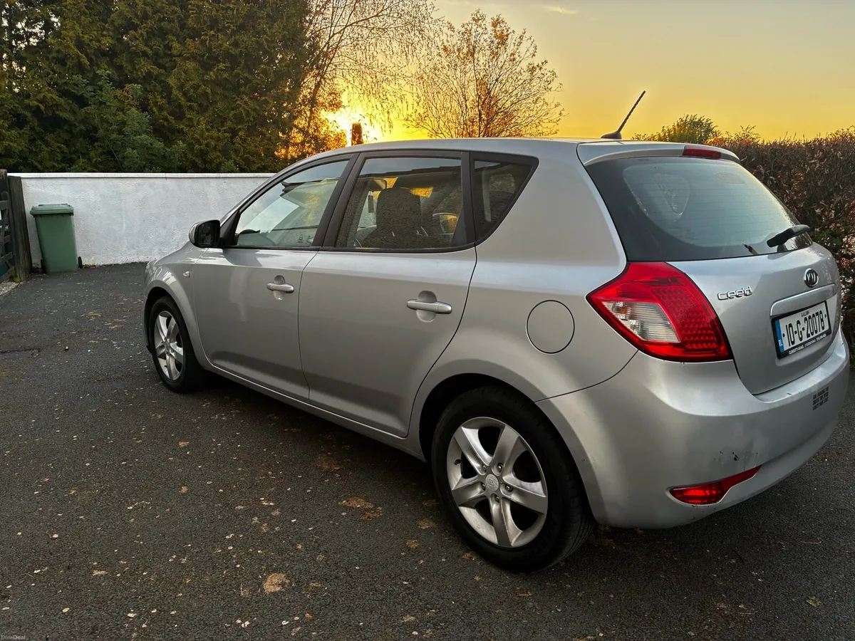 Kia Ceed 1.6Crdi - Image 3