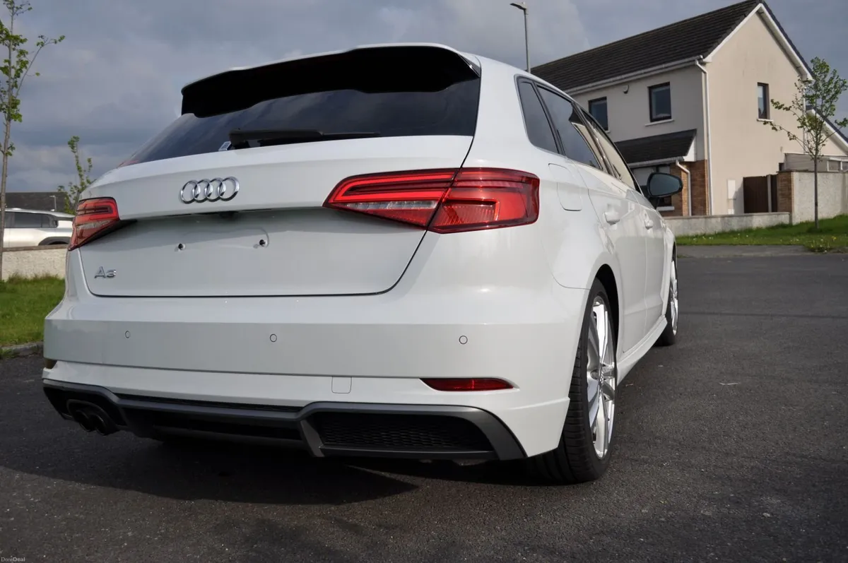 Audi A3 S-Line 2020  30TFSI Sport - Image 4