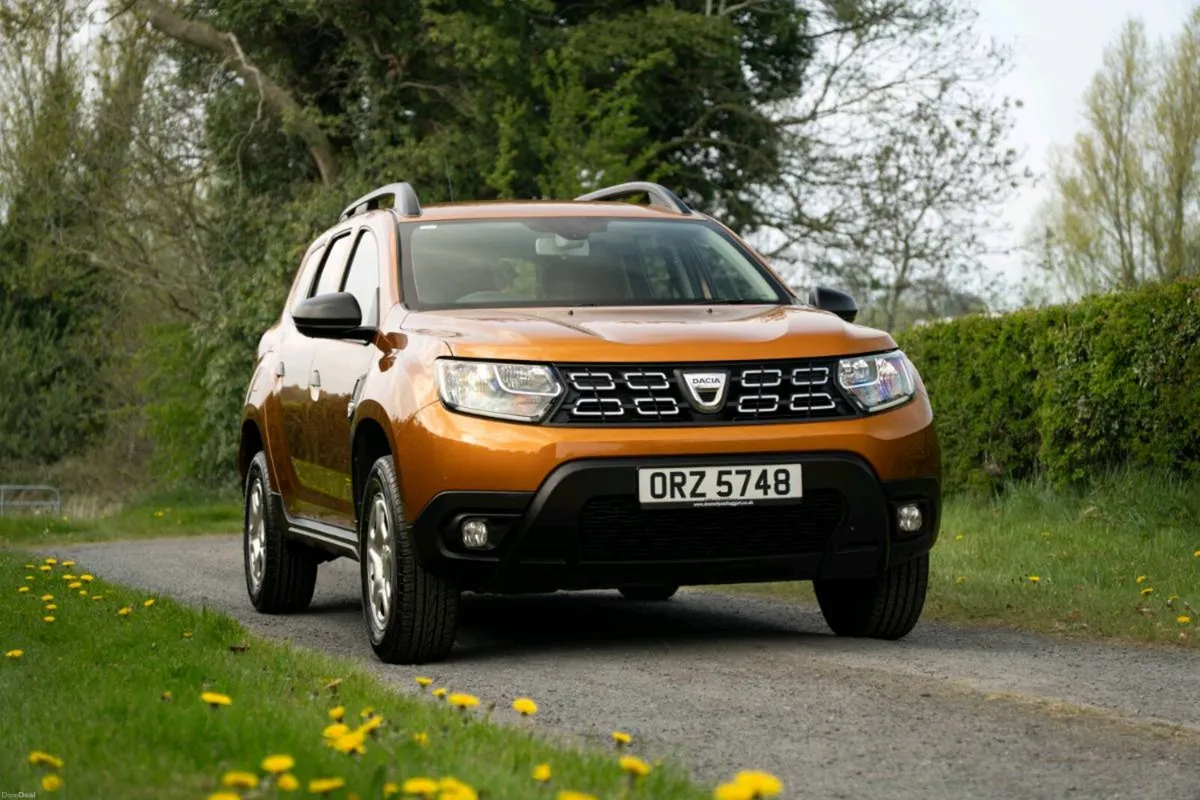 2018 Dacia Duster Essential SCe 4x2 1.6L Petrol - Image 3