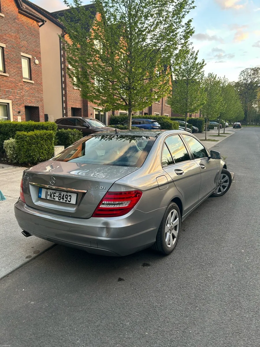 2011 Mercedes-Benz C Class - Image 3