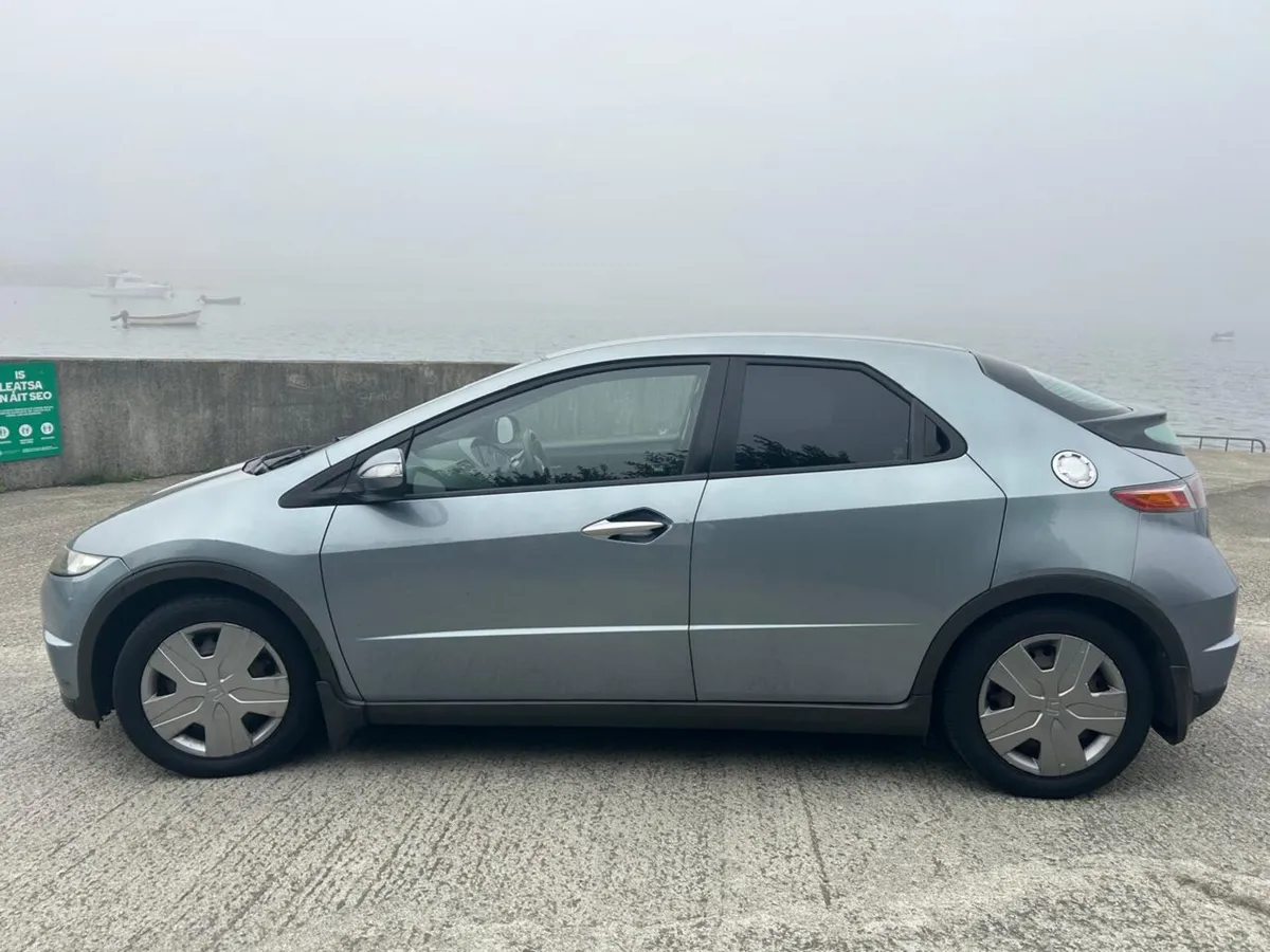 Honda Civic 2008 - Image 4