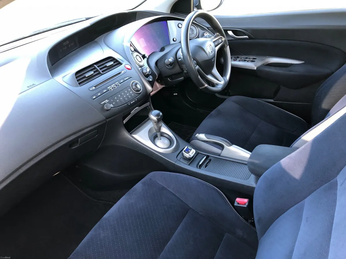 Honda Civic 2008 - Image 6