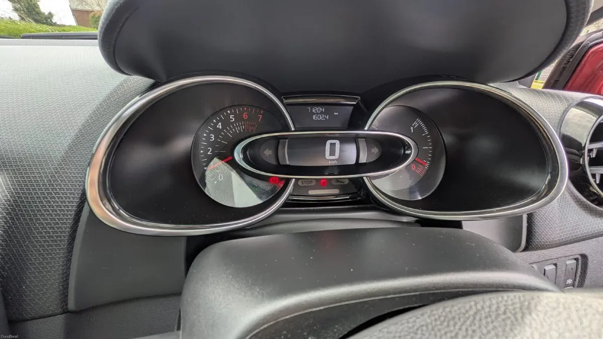 2019 Renault Clio - Image 4