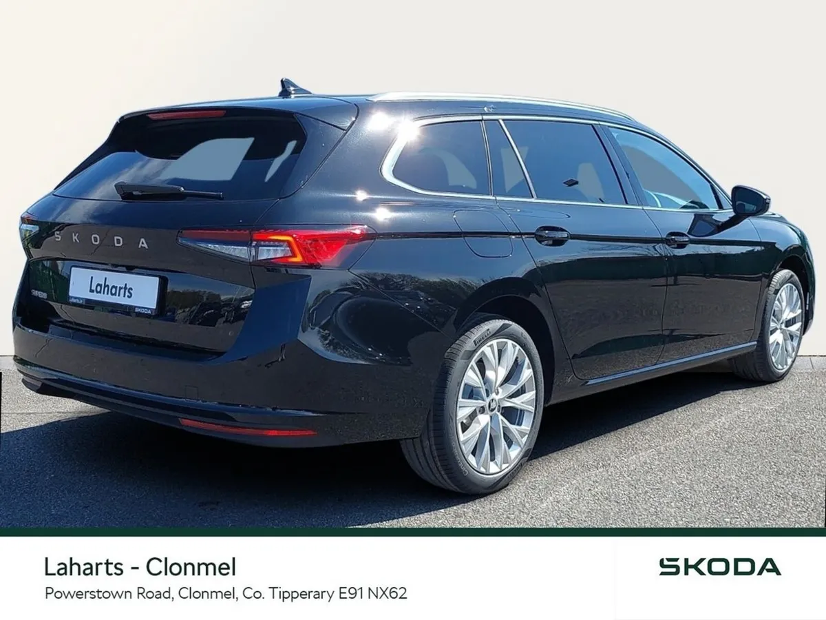 Skoda Superb COMBI SELECTION+ 2.0TDI 150HP DSG - Image 3
