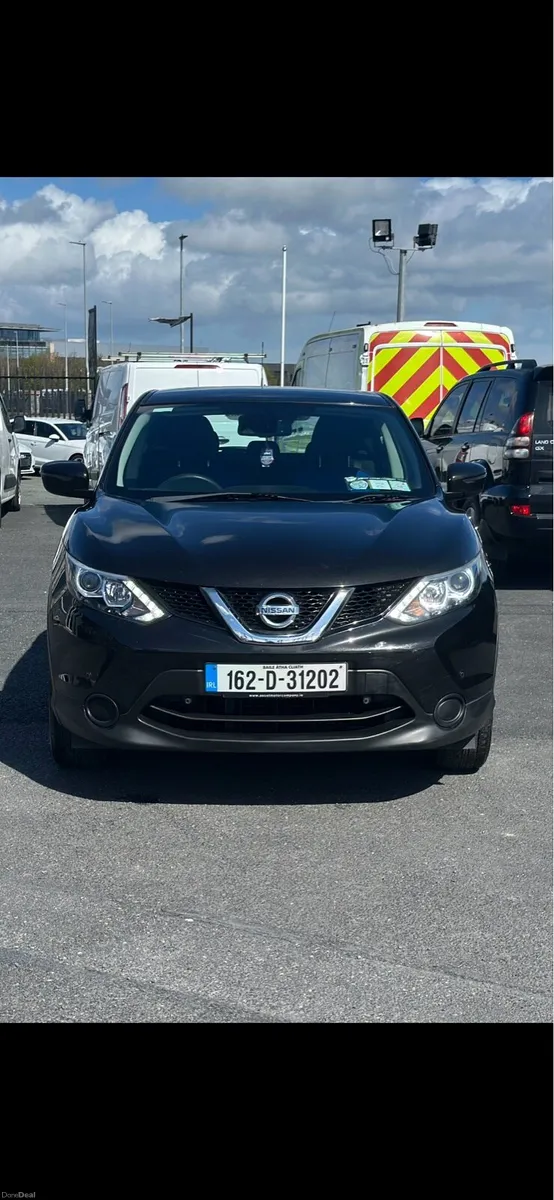 2016 Nissan Qashqai taxed & tested - Image 1