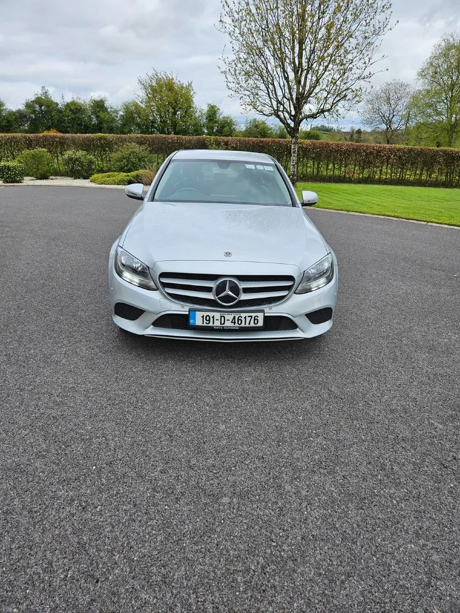 Mercedes-Benz C-Class 2019 - Image 2