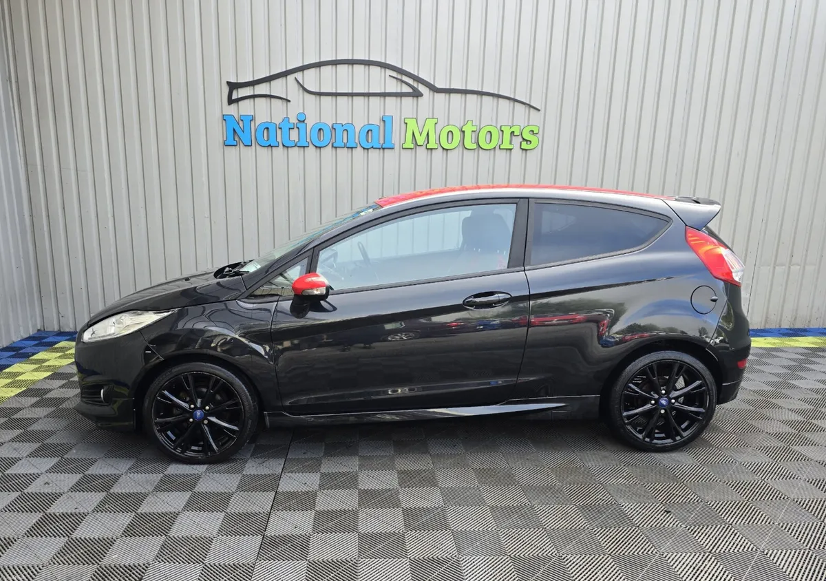 2016 Ford Fiesta 1.0 Petrol ZETEC-S BLACK ED. - Image 6