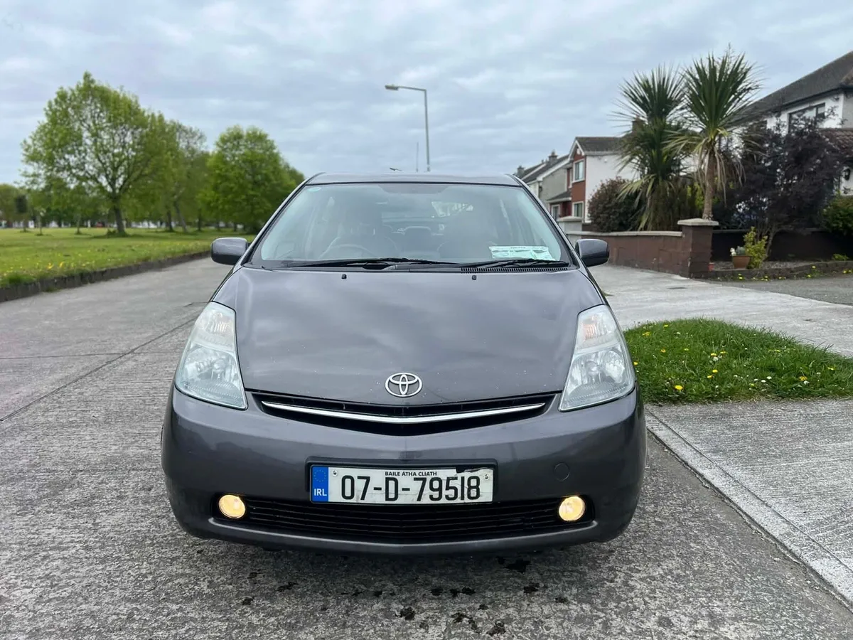 Toyota Prius 1.5 hybrid - Image 1