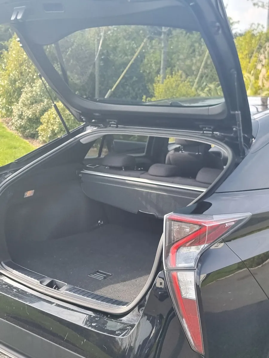 Toyota Prius 2016 - Image 4