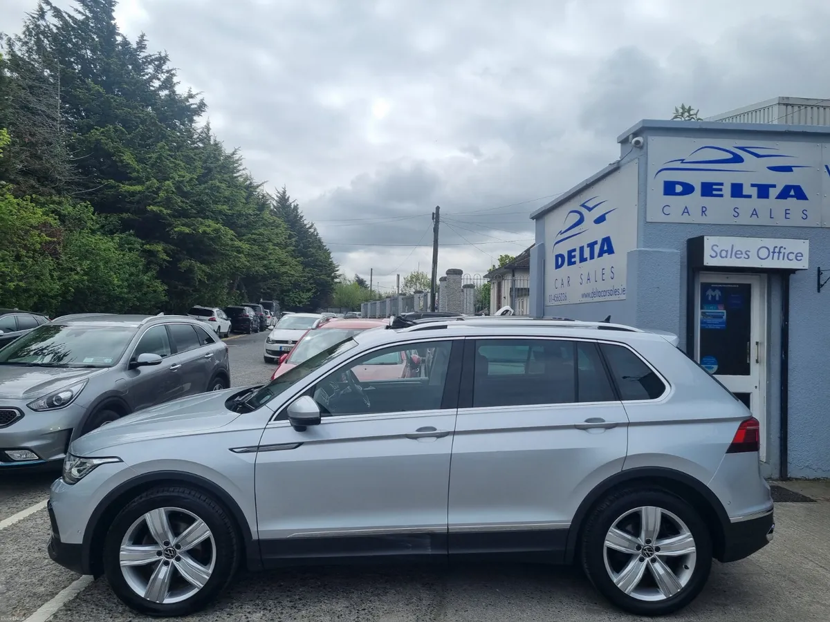 2022 VOLKSWAGEN TIGUAN ELEGANCE NCT 07/28 - Image 3