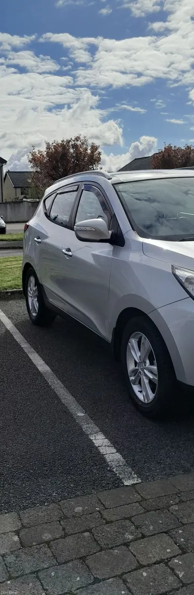 Hyundai ix35 Premium 2 WD 5 DR - 2011 - Image 4