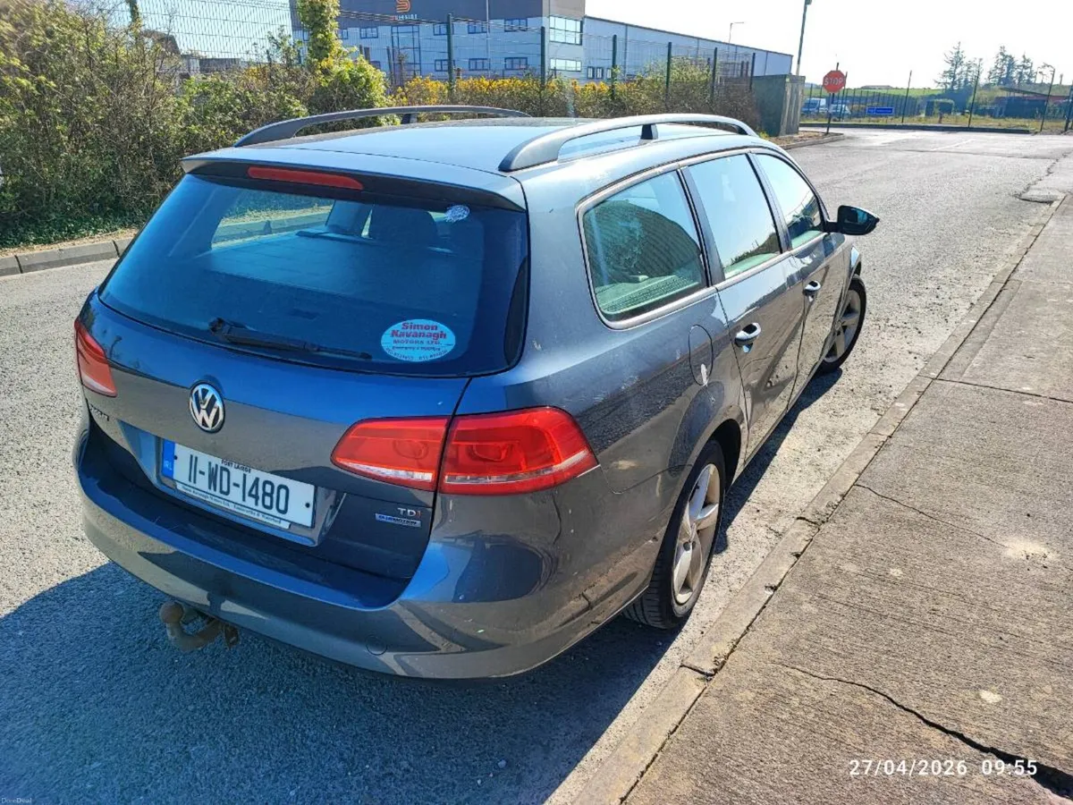 2011 VW passat - Image 3
