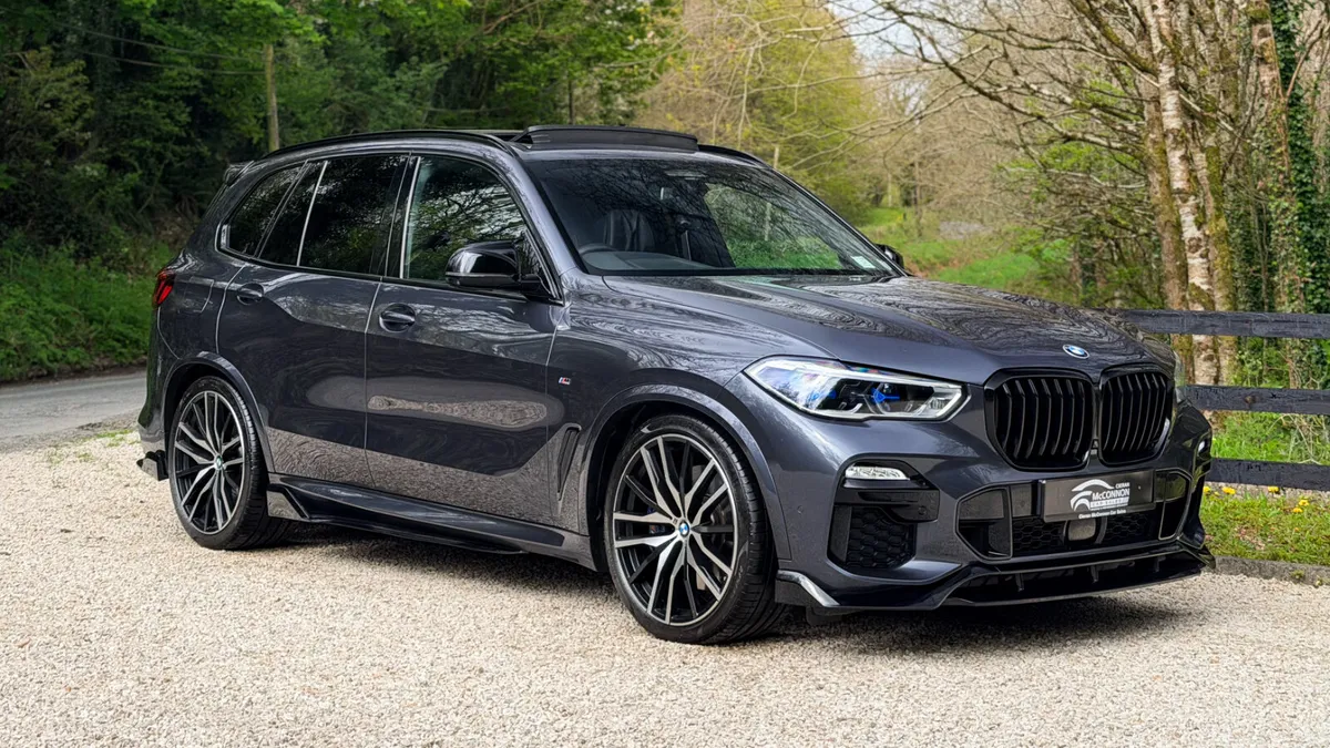 2020 (201) BMW X5 45e M Sport Pro *HIGHEST SPEC - Image 1